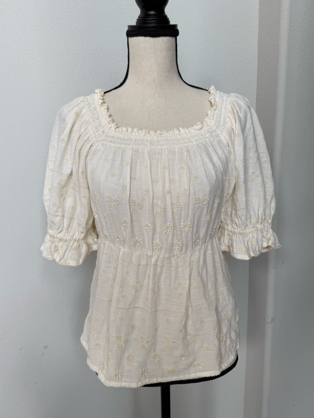 Old Navy Cream Embroidered Square-Neck Peasant Blouse